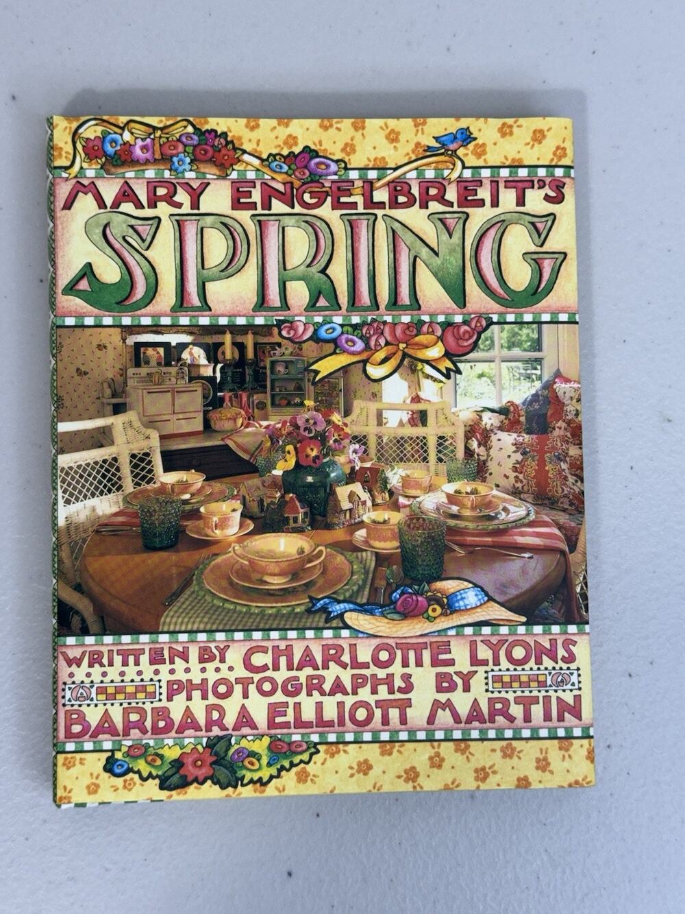 Mary Engelbreit's Spring Hardcover Book Written By Charlotte Lyons 1997 90’s VTG